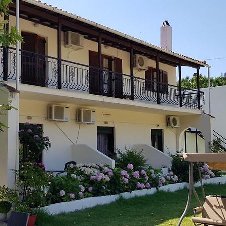 Dream House Apartman Ajía Paraszkeví Kültér fotó