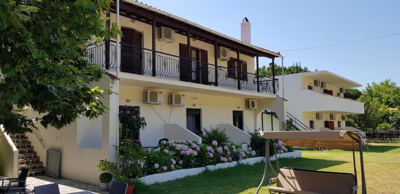 Dream House Apartman Ajía Paraszkeví Kültér fotó