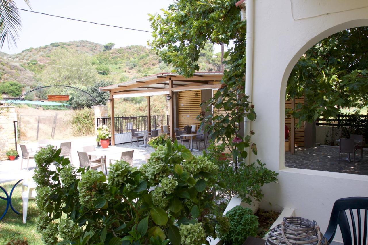 Dream House Apartman Ajía Paraszkeví Kültér fotó