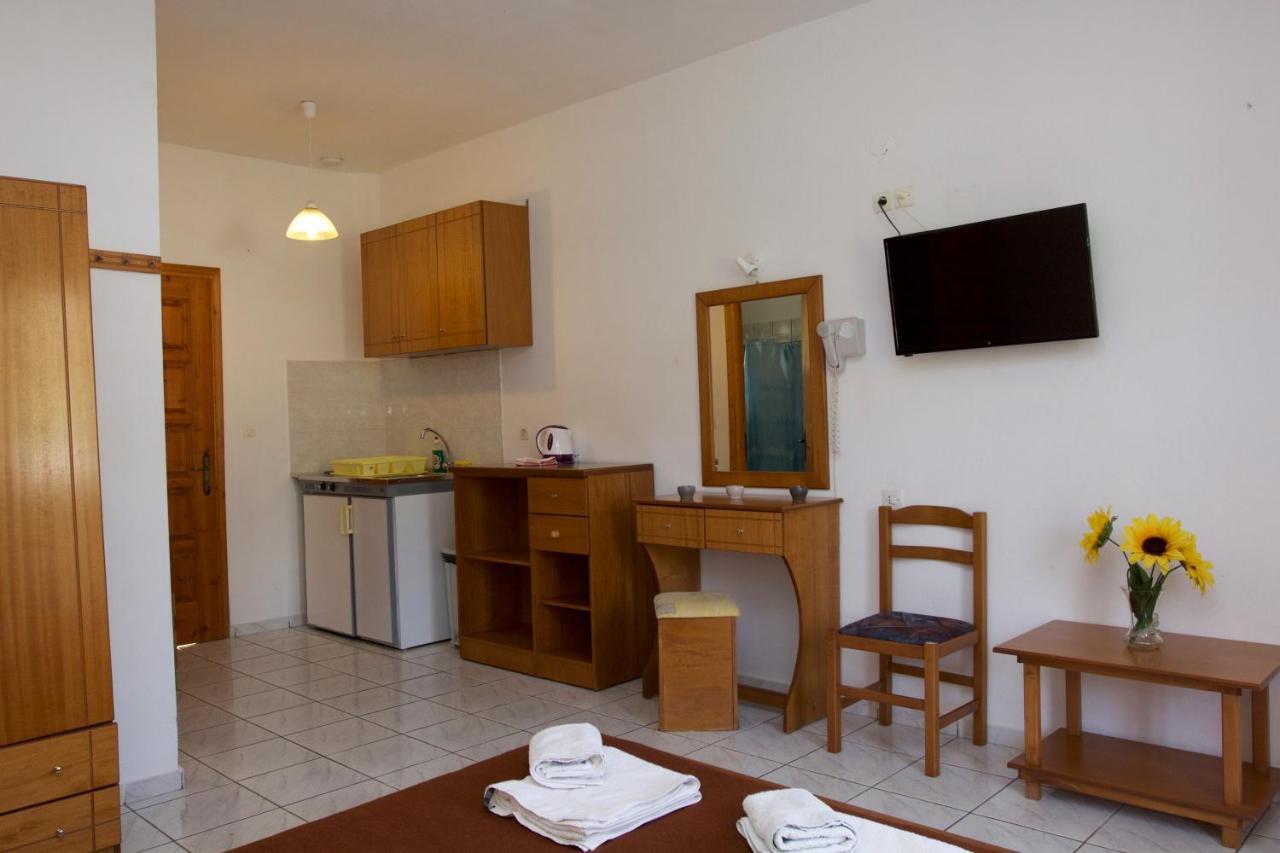 Dream House Apartman Ajía Paraszkeví Kültér fotó